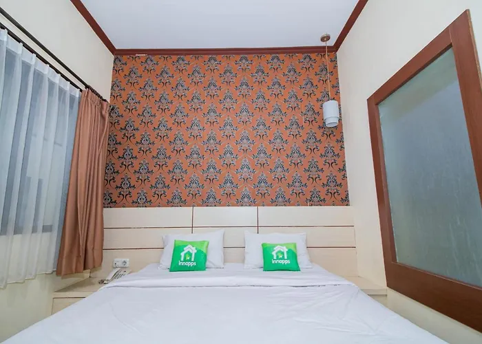 Lily Guest House By Innapps Malang